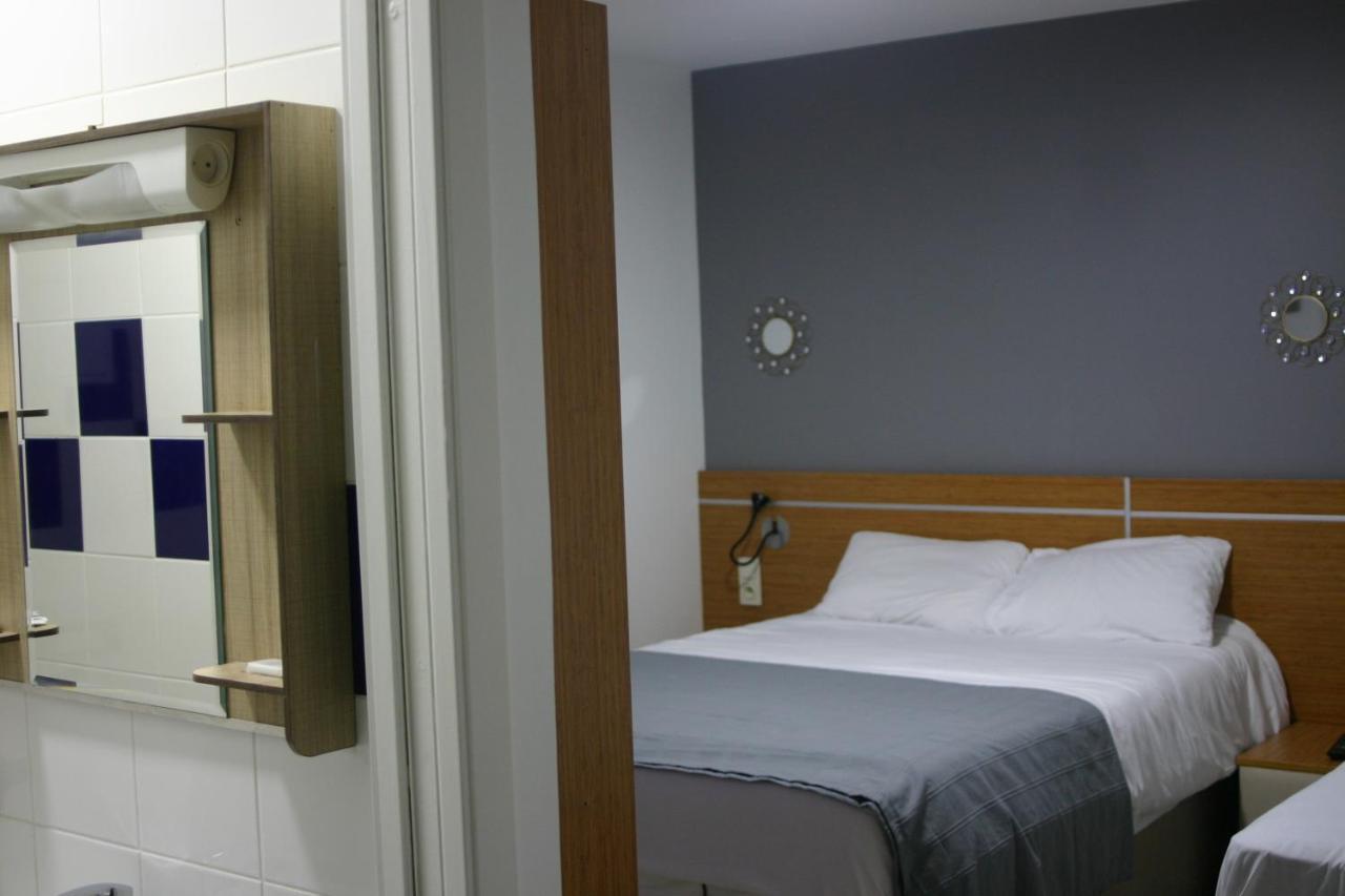 Helios Hotel Poitiers Zewnętrze zdjęcie