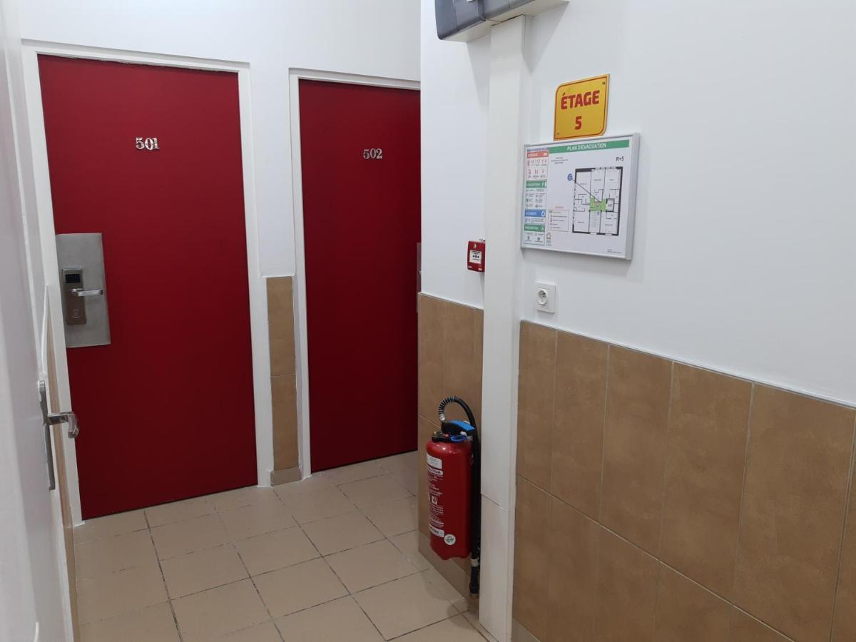 Helios Hotel Poitiers Zewnętrze zdjęcie